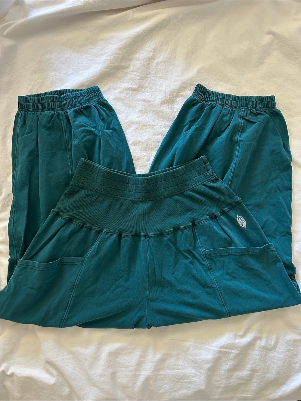 Free People Up in the Air Set Movement Workout Athleisure Green Joggers - Picture 13 of 15